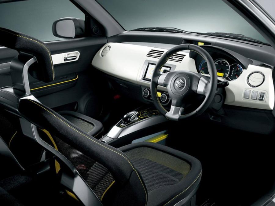  Suzuki Swift Plug-In Hybrid 2009 года  (фото 2 из 4)